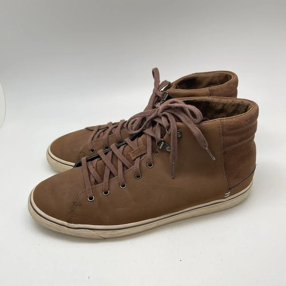 UGG‎ Sneakers Mens 11 Pure 1012615 Brown Leather Suede Casual Comfort Shoes